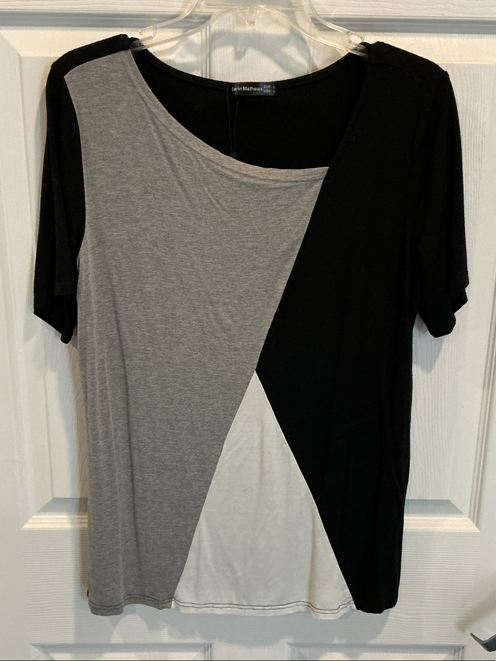 Sarin Mathews Women's Color block Short Sleeve Tee Size L